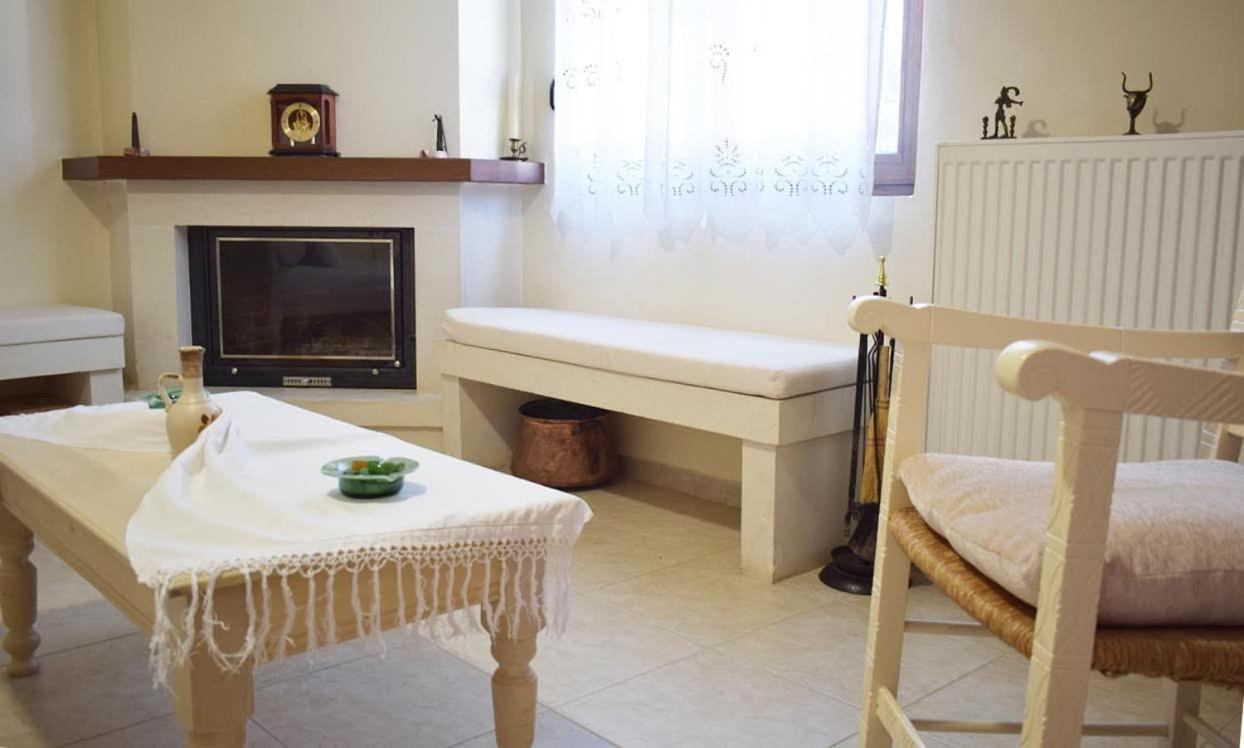Villa Helidoni Pondikiana ภายนอก รูปภาพ