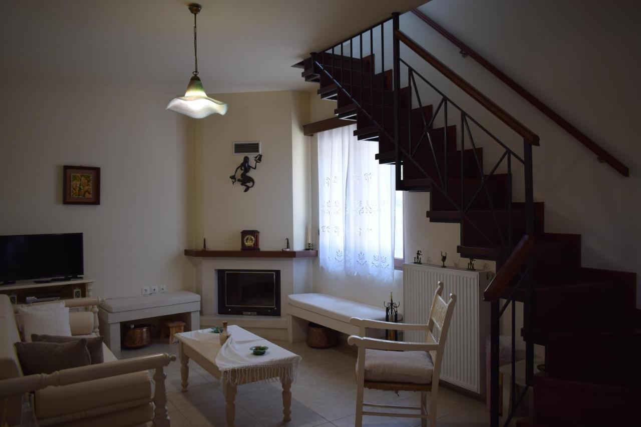 Villa Helidoni Pondikiana ภายนอก รูปภาพ