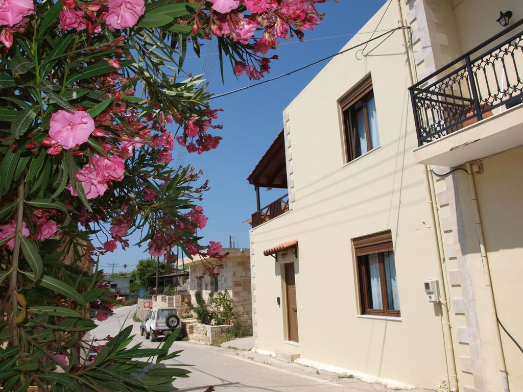 Villa Helidoni Pondikiana ภายนอก รูปภาพ